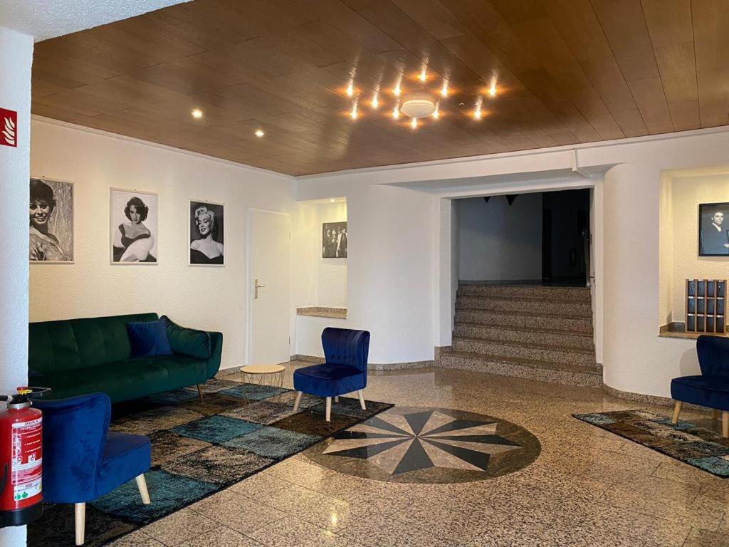 Mikroapartments Klarenthal ซาร์บรึคเคน ภายนอก รูปภาพ