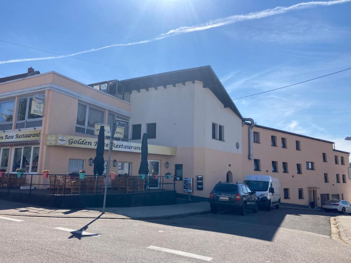 Mikroapartments Klarenthal ซาร์บรึคเคน ภายนอก รูปภาพ